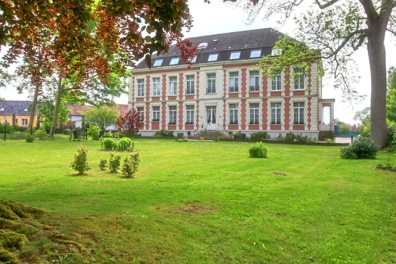 Chateau De Moulin Le Comte Aire-sur-la-Lys Esterno foto