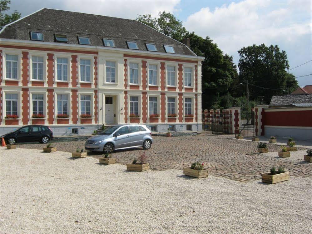 Chateau De Moulin Le Comte Aire-sur-la-Lys Esterno foto