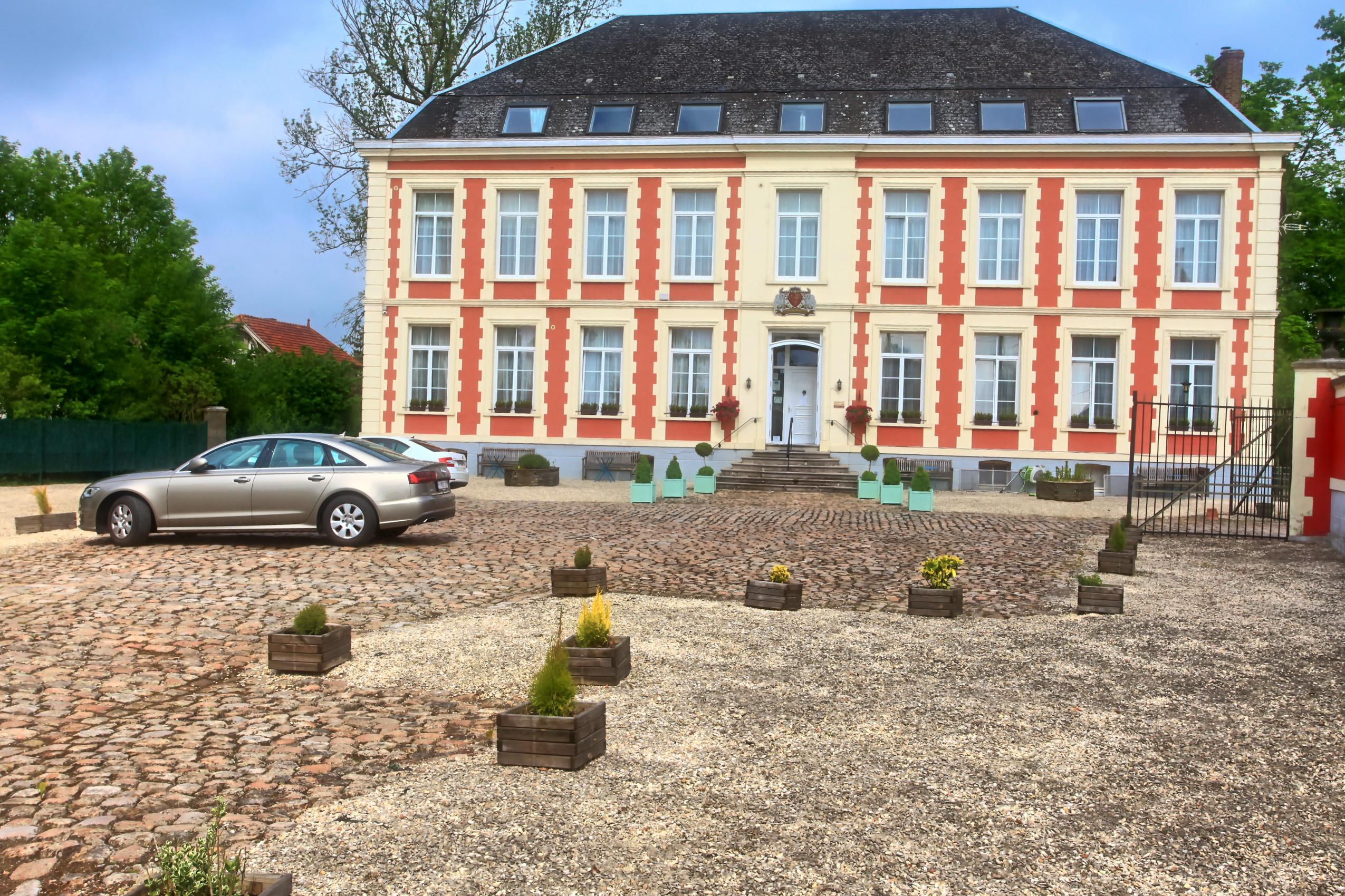 Chateau De Moulin Le Comte Aire-sur-la-Lys Esterno foto