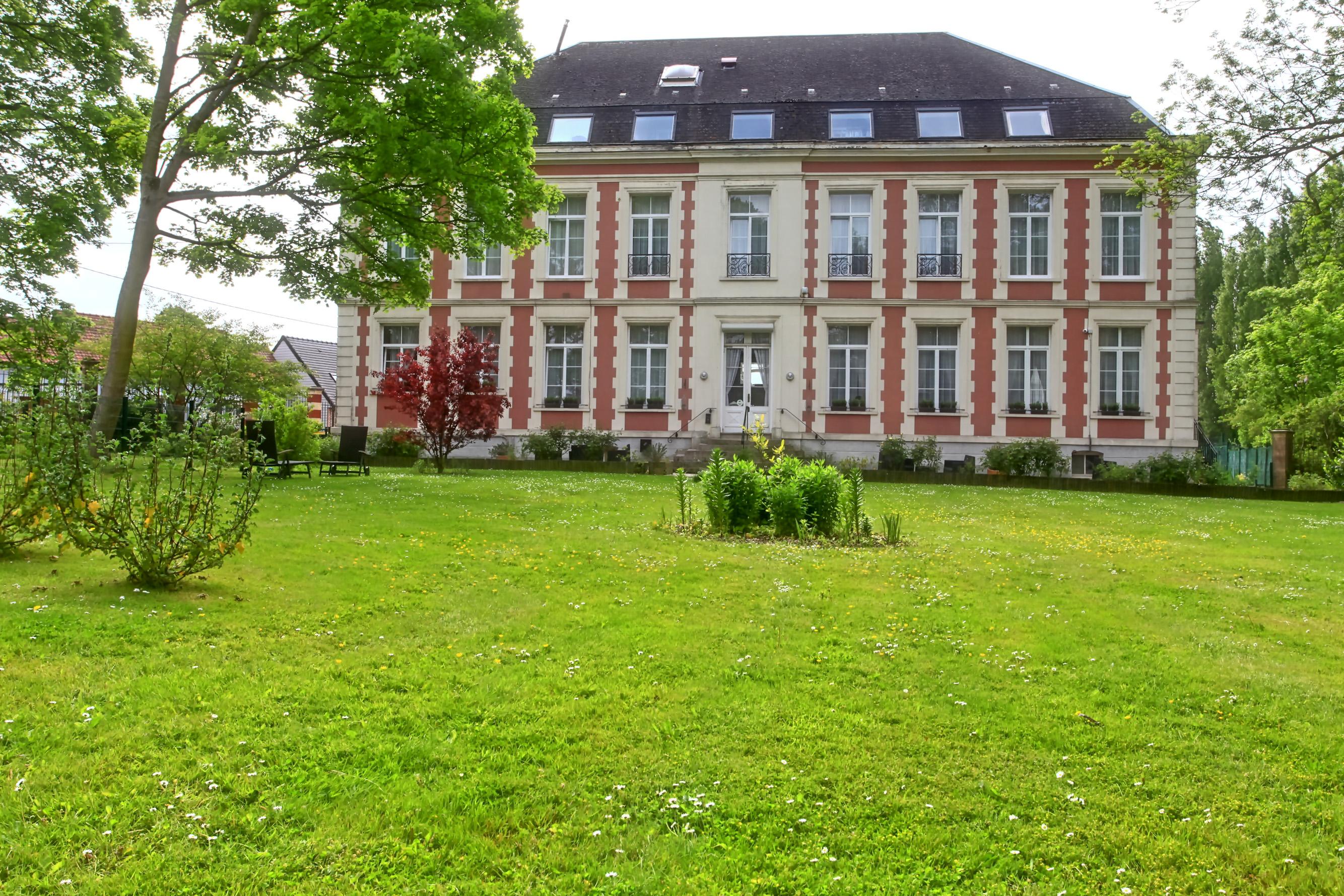 Chateau De Moulin Le Comte Aire-sur-la-Lys Esterno foto